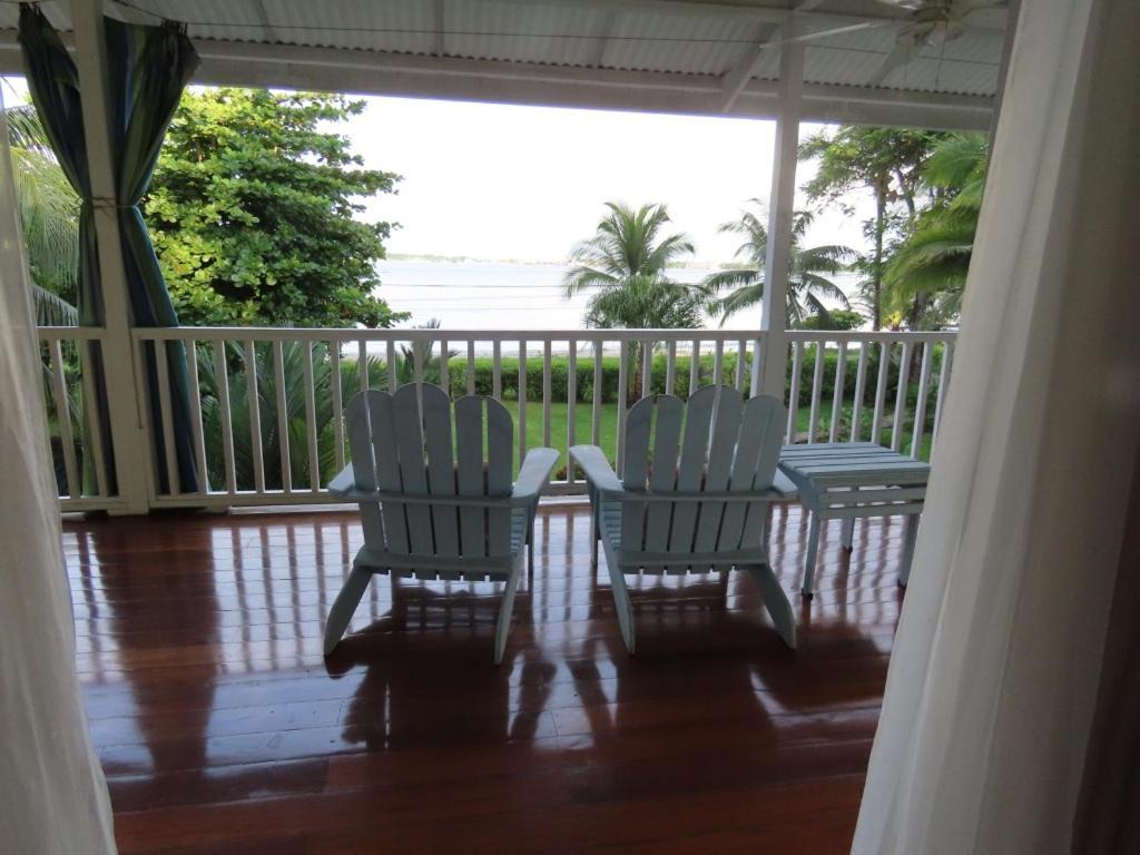 Sand Dollar Beach Bed & Breakfast Бокас-дель-Торо Экстерьер фото